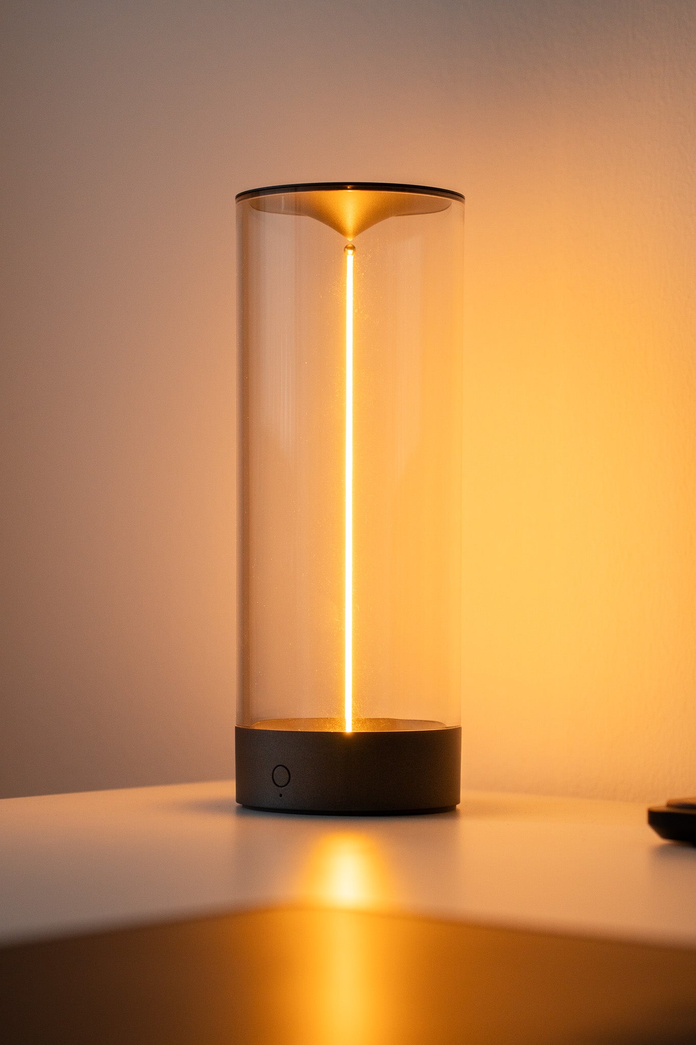 "MagLite Touch" Magnetic Desk Lamp